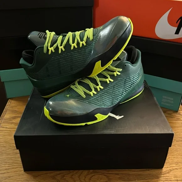 [NEW] Jordan CP3 VIII (2014) - Picture 2 of 10